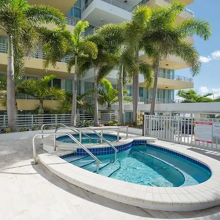 Beachfront Bentley Hotel One Bedroom Suite With Balcony And Beach Access Miami Beach Exterior photo