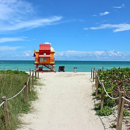 Beachfront Bentley Hotel One Bedroom Suite With Balcony And Beach Access Miami Beach Exterior photo