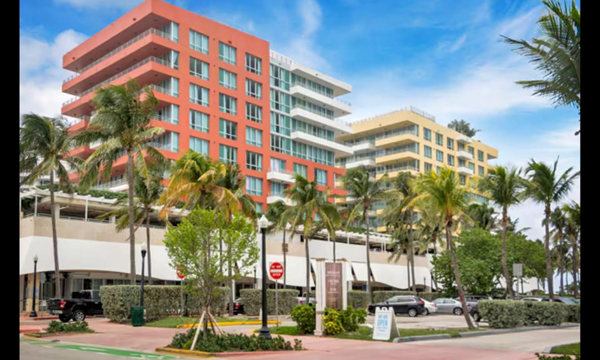 Beachfront Bentley One Bedroom With Balcony And Access Appartement Miami Beach