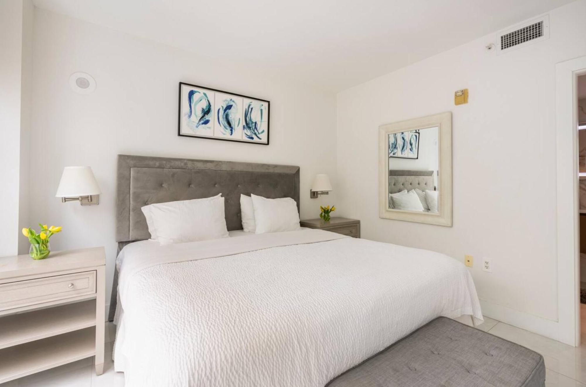 Appartement Beachfront Bentley One Bedroom With Balcony And Access *
