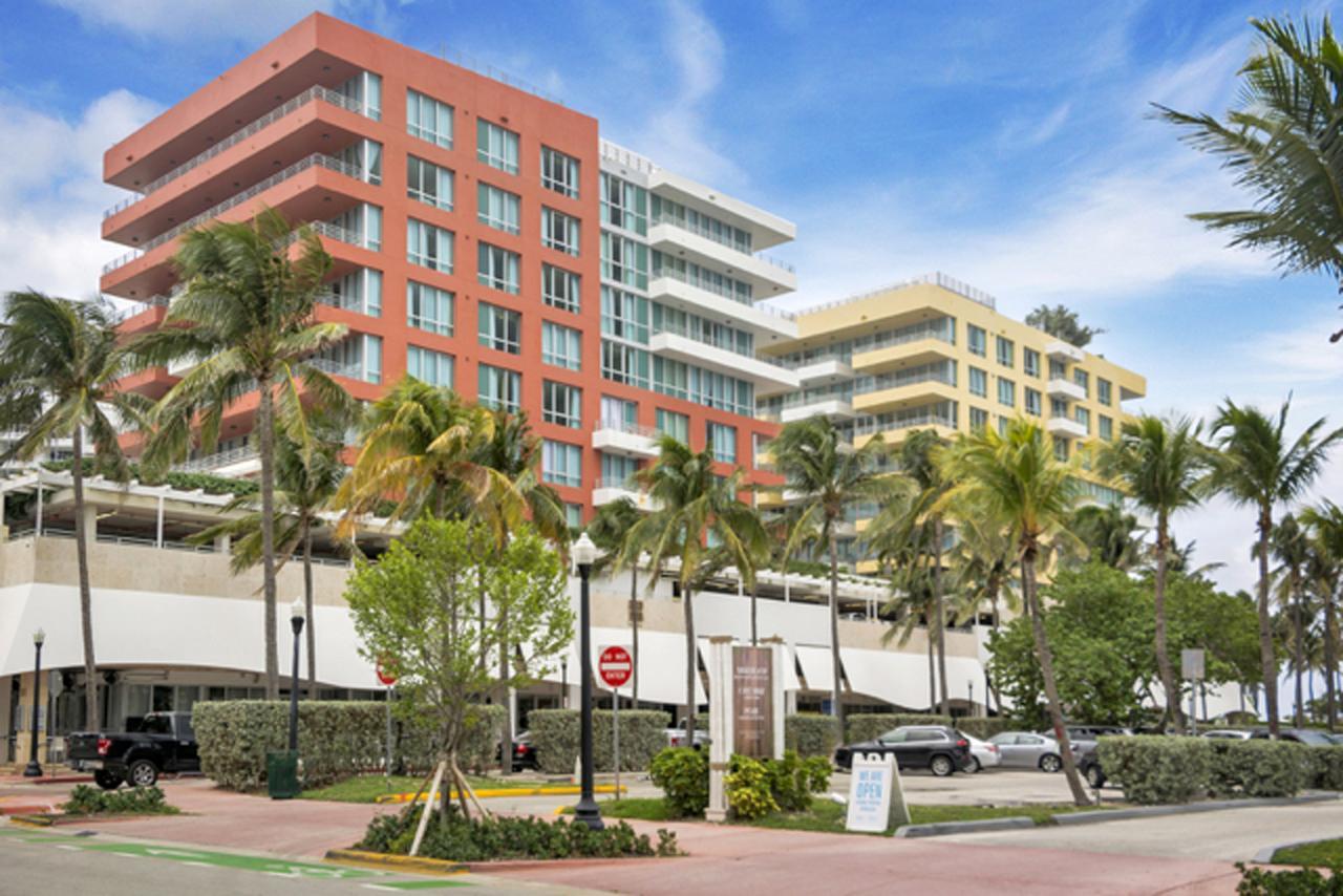 Appartement Beachfront Bentley One Bedroom With Balcony And Access *